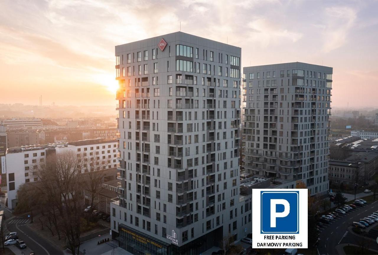 15 Pietro Sokolska 30 Towers Apartments - New - Lux - Parking - Sauna - Gym- And The Best View In Kattowitz Exterior foto